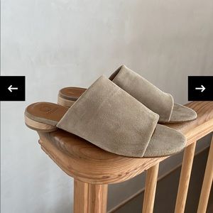 NEW COCLICO Clidro suede sandal size 7 Excellent condition never worn